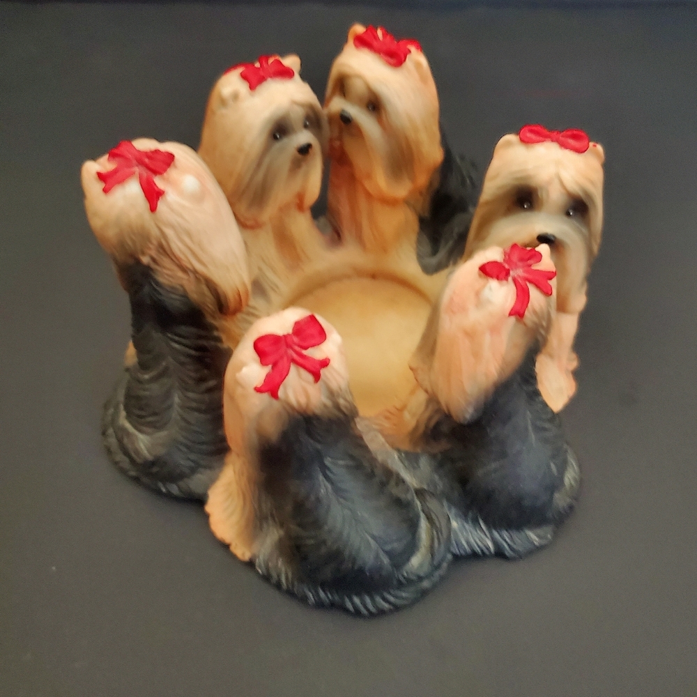 Cute & Kitschy * Circle of Yorkies Tealight Candle Holder Red Bows Cottagecore